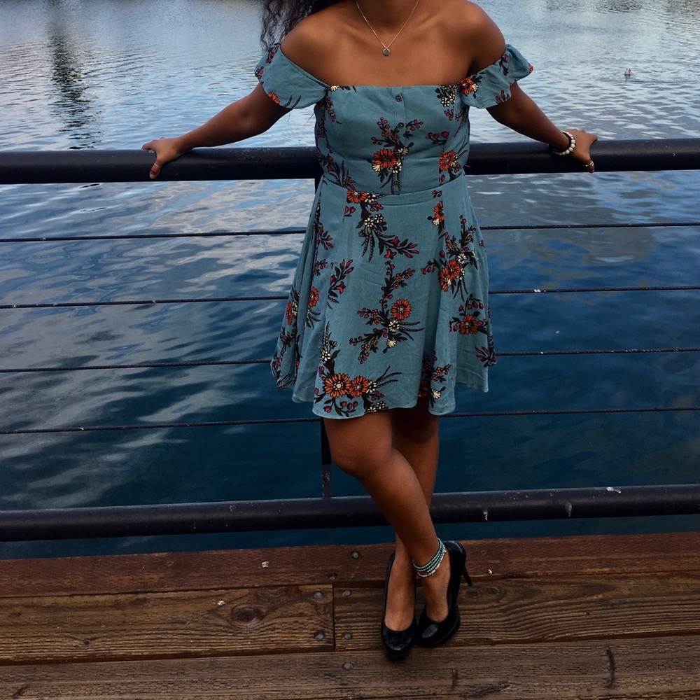 Lulus dress
